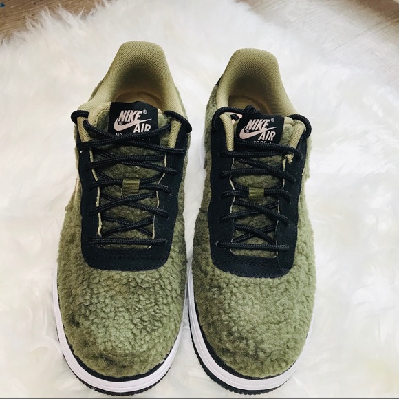 😎Nike Air Force 1 Faux Shearling - Picture 2 of 6